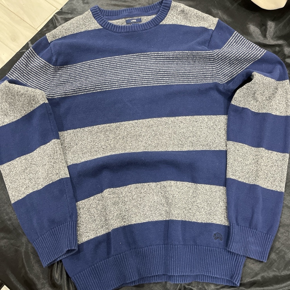 American Rag Blue and Gray Crewneck Sweater